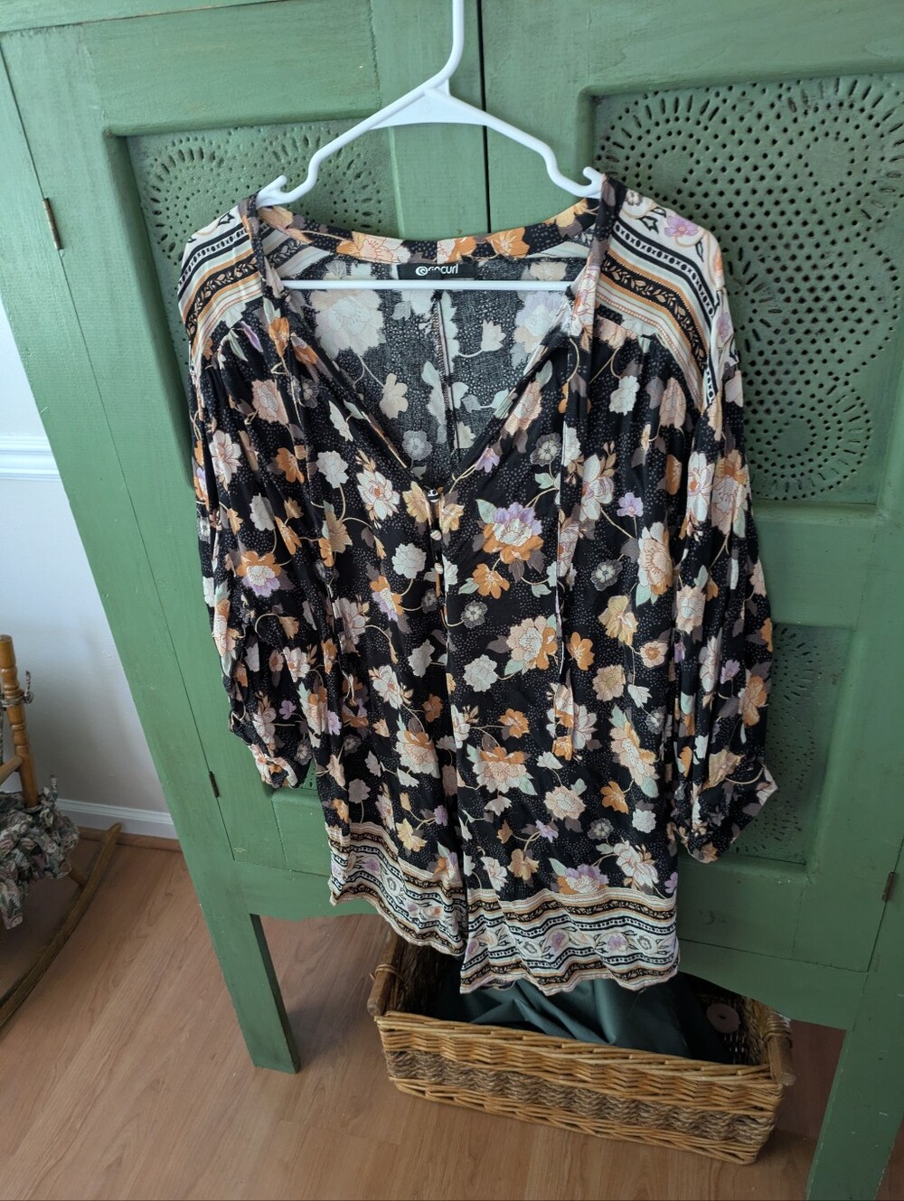 Ripcurl Black Floral V-Neck Peasant Romper